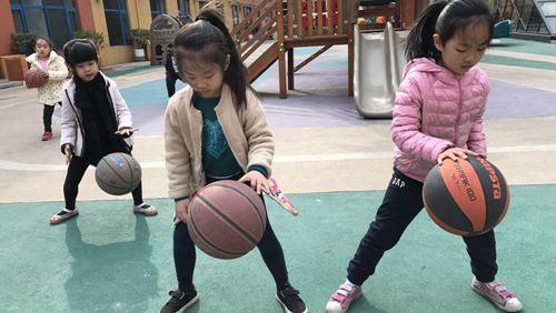 篮球小将 - 未来强者婴幼儿智力开发园